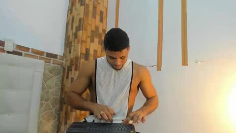 ethan helmut online show from 27, 12, 2024