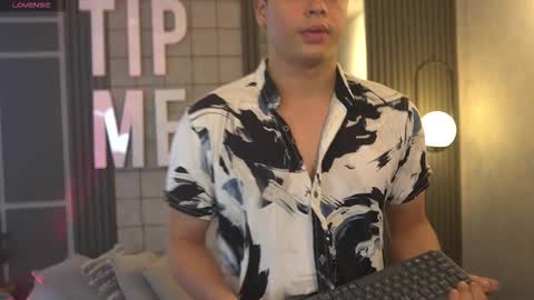 ethan_occonor online show from 21, 9, 2025