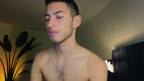 Snapshot of ethan_skiny_ chatting on 20, 12, 2024 Joan online show from 20, 12, 2024