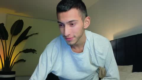 Snapshot of ethan_skiny_ chatting on 21, 12, 2024 Joan online show from 21, 12, 2024