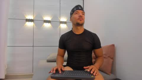Snapshot of ethan_steed chatting on 29, 4, 2026 Ethan Steed online show from 29, 4, 2026