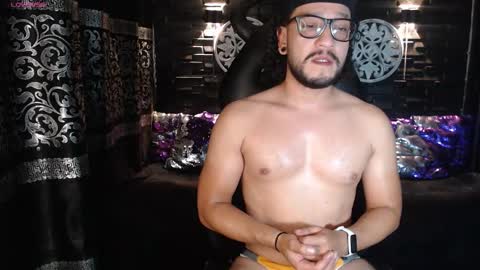 ethan w7 online show from 10, 10, 2025