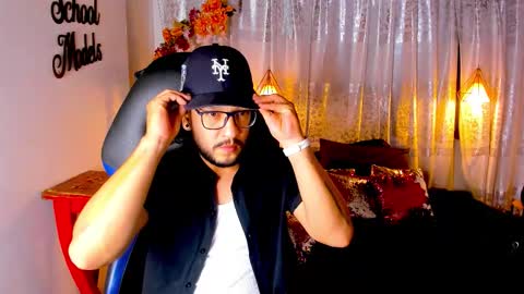 ethan w7 online show from 13, 10, 2025