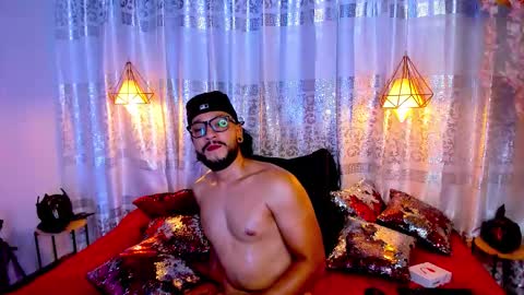 ethan w7 online show from 21, 10, 2025