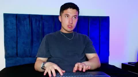 ethanconnor_ online show from 4, 12, 2025