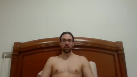 ethaneusk online show from 8, 3, 2025