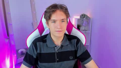 Snapshot of ethansinful chatting on 2, 10, 2025 Ethan online show from 2, 10, 2025