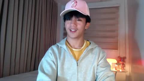 Snapshot of etherealboytoy4hire chatting on 9, 7, 2026 Rey online show from 9, 7, 2026