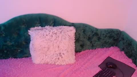 Eva online show from 5, 2, 2026