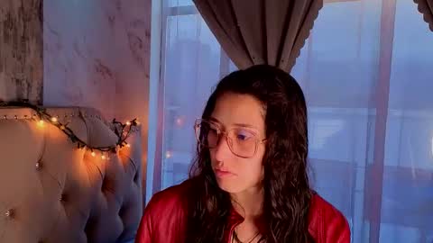 eva delight online show from 15, 11, 2025