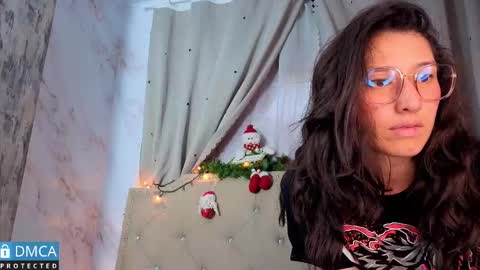 eva delight online show from 28, 11, 2025