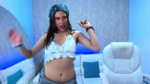 Snapshot of eva_hells chatting on 8, 9, 2025 eva_hells online show from 8, 9, 2025