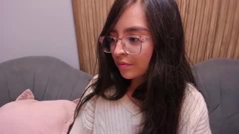 Angelinne online show from 27, 12, 2024