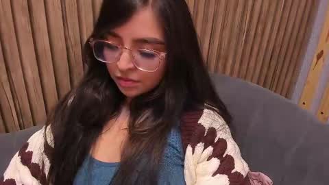 Angelinne online show from 29, 1, 2025