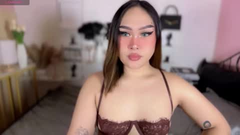 Queen Eva Mazikeen online show from 15, 2, 2026