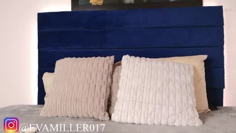 Snapshot of eva_miller7 chatting on 29, 4, 2026 Eva online show from 29, 4, 2026