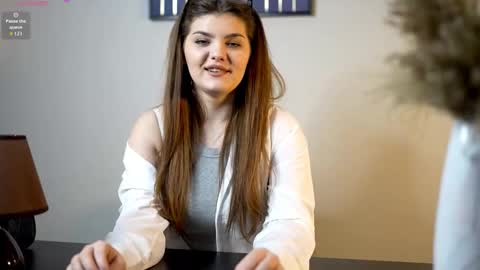 Snapshot of eva_nyyx chatting on 4, 2, 2026 EvaNyx online show from 4, 2, 2026