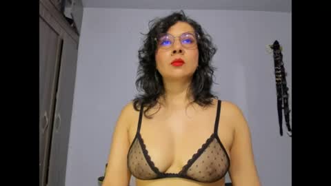 Snapshot of eva_rain01 chatting on 11, 7, 2026 Eva online show from 11, 7, 2026
