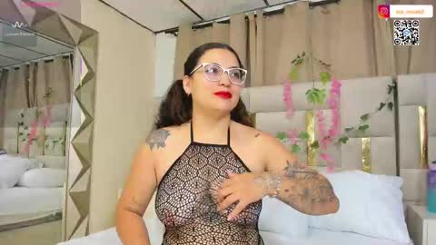 Eva  online show from 4, 10, 2025