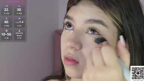 Eva Sin online show from 6, 11, 2025