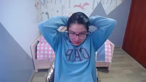 Snapshot of eva_smit_t chatting on 8, 1, 2026 eva_smit_t online show from 8, 1, 2026