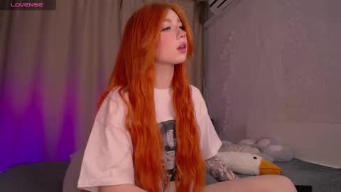 Snapshot of evaa_moonn_ chatting on 8, 3, 2025 Eva online show from 8, 3, 2025