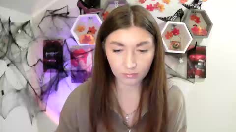 Snapshot of evachaturbatte chatting on 16, 10, 2025 Evachaturbatte online show from 16, 10, 2025
