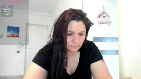 Snapshot of evadiana8484 chatting on 9, 5, 2026 evadiana8484 online show from 9, 5, 2026