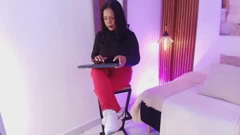 Snapshot of evagoddess_ chatting on 9, 6, 2026 EVA GODDESS online show from 9, 6, 2026