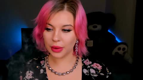 Snapshot of evaharve chatting on 1, 2, 2025 Eva online show from 1, 2, 2025