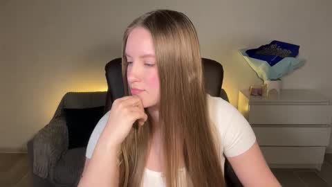 Eva online show from 27, 3, 2026