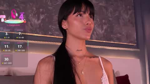 Eva Moretti online show from 14, 9, 2025