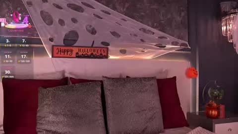 Eva Moretti online show from 27, 10, 2025