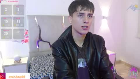 evan_tay online show from 16, 2, 2026