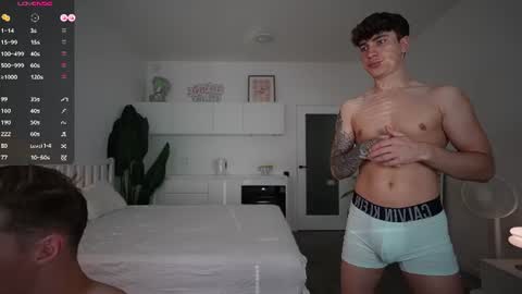 evan_white_ online show from 19, 7, 2026