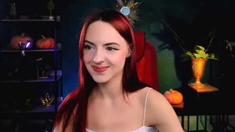 Eva  online show from 30, 10, 2025