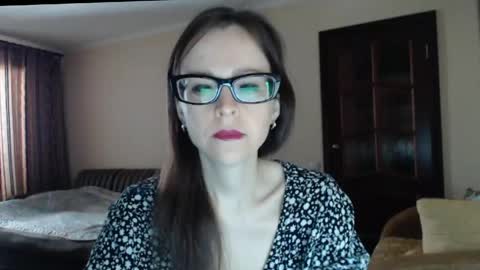 YourMistress online show from 16, 4, 2026