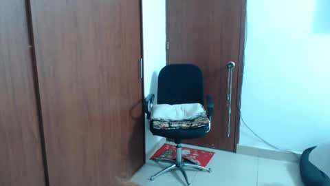 Snapshot of evangeline_kerry chatting on 4, 12, 2024 EvangelinehotsexynaturalsexydancesexyeyessexyfeetI love getting your wild side online show from 4, 12, 2024