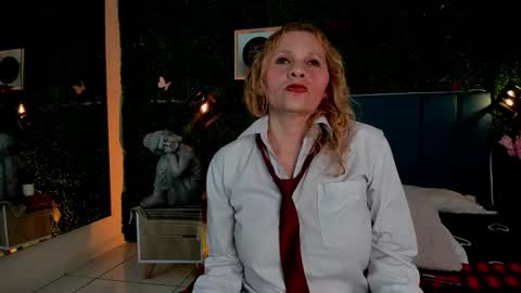  Evangelyne  online show from 10, 2, 2026