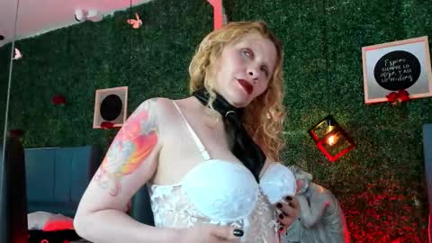  Evangelyne  online show from 17, 2, 2026