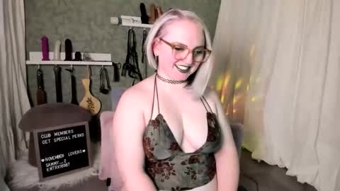 Evan Harlowe online show from 17, 12, 2025