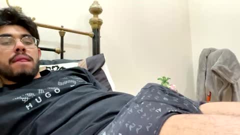 Snapshot of evansjacob chatting on 5, 10, 2025 evansjacob online show from 5, 10, 2025