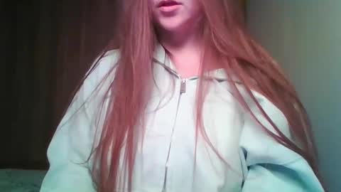 evasapples2026 online show from 21, 4, 2026