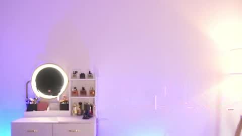 EVA SAVAGEIm recovering from surgery. Ill see you in a couple of weeks. online show from 15, 4, 2026