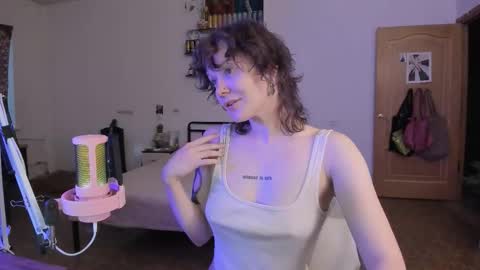 Snapshot of evathority chatting on 3, 10, 2025      online show from 3, 10, 2025