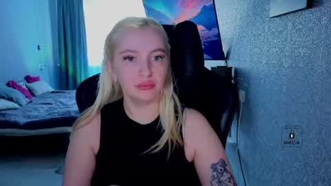 Snapshot of evavibe chatting on 20, 5, 2026 evavibe online show from 20, 5, 2026
