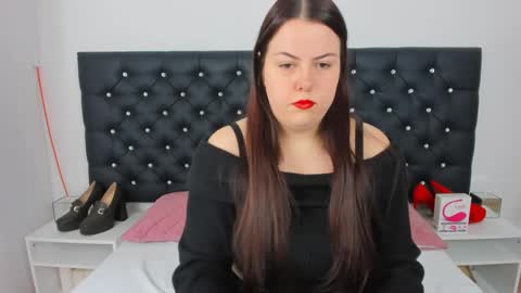 Snapshot of evawetdream chatting on 7, 1, 2025 Eva online show from 7, 1, 2025