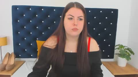 Snapshot of evawetdream chatting on 11, 2, 2025 Eva online show from 11, 2, 2025