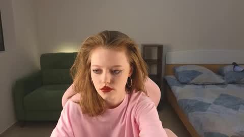 Snapshot of eveleen_soleen chatting on 26, 9, 2025 Eveleen online show from 26, 9, 2025