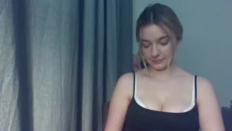 Snapshot of evelinemagnetic chatting on 31, 1, 2026 EvelinaMagnetic online show from 31, 1, 2026